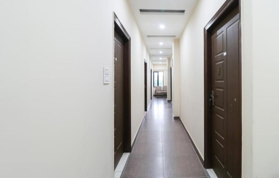 Hotel Malaya House --Couples, Family, Corporate Favorite-- Near Bmc Chowk Iconic Mall à Jalandhar Extérieur photo