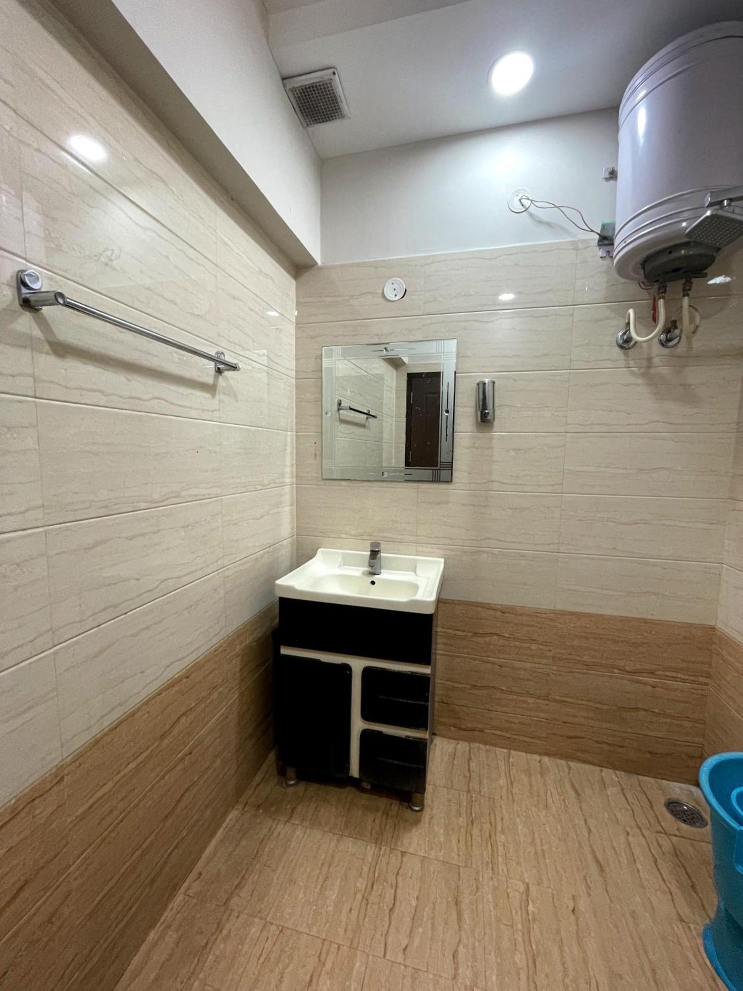 Hotel Malaya House --Couples, Family, Corporate Favorite-- Near Bmc Chowk Iconic Mall à Jalandhar Extérieur photo